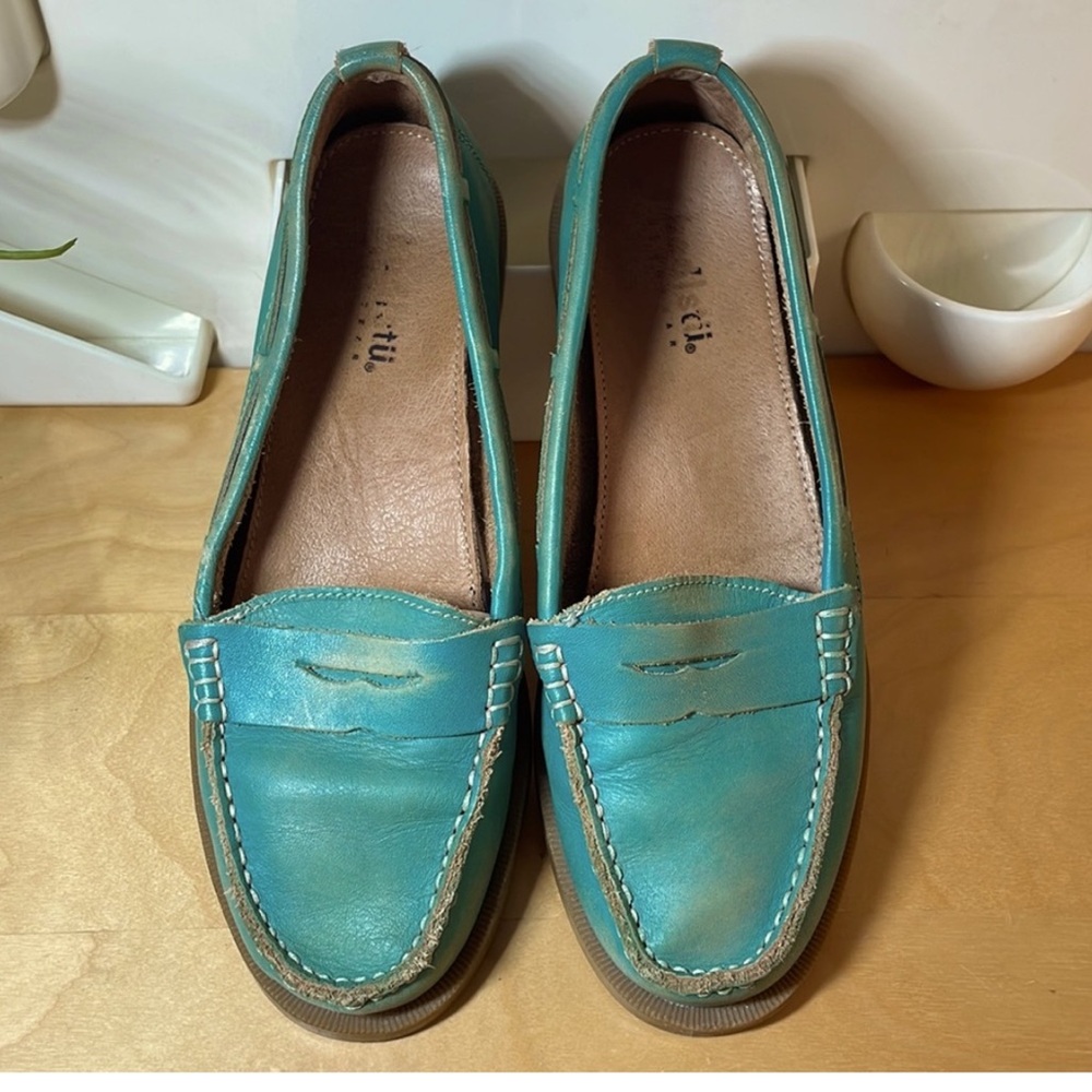 BED STU turquoise leather loafers size 8